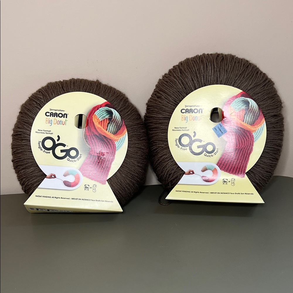 YARNSPIRATIONS CARON BIG DONUT 
O GO LOT OF 2
